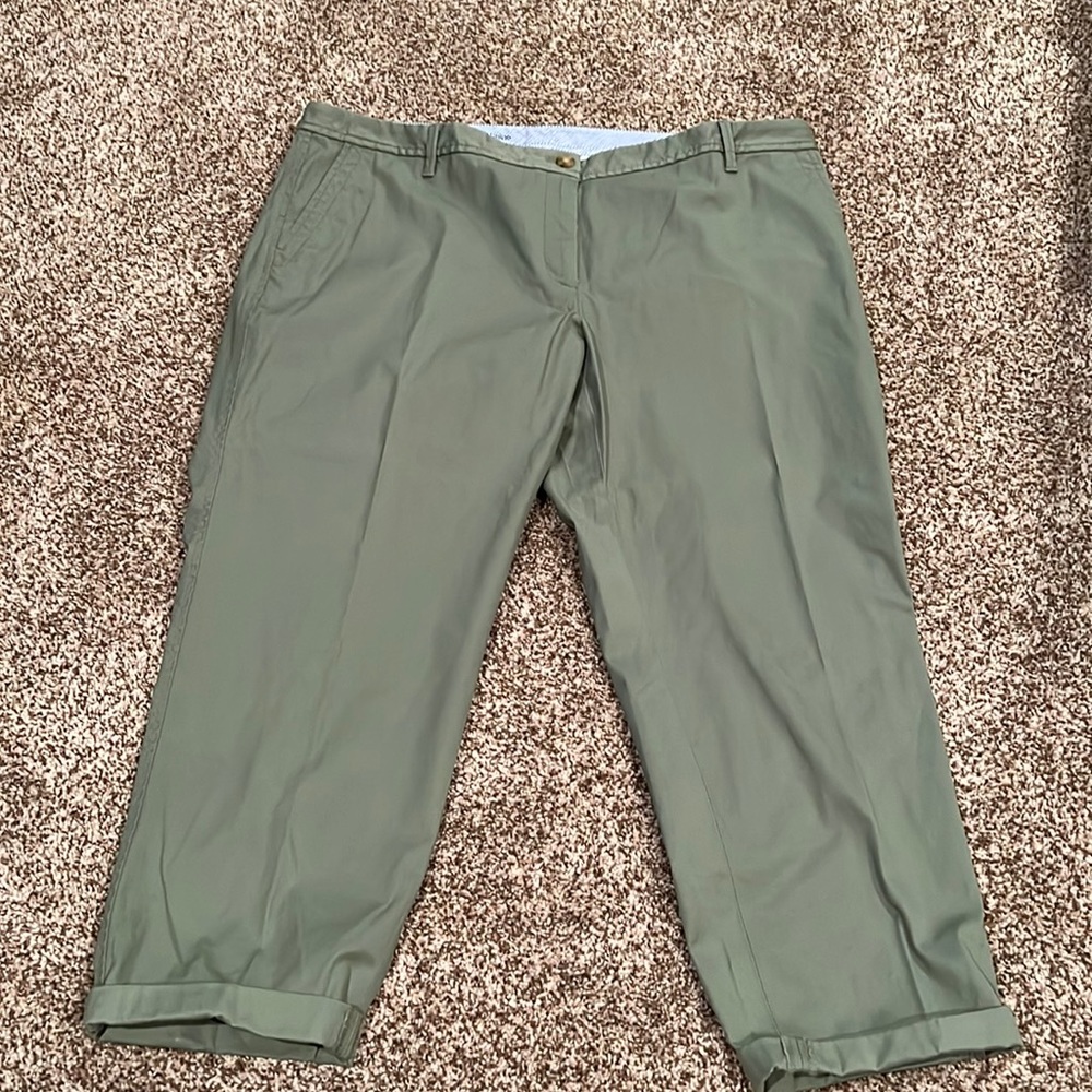 Talbots army green capris size 16wp